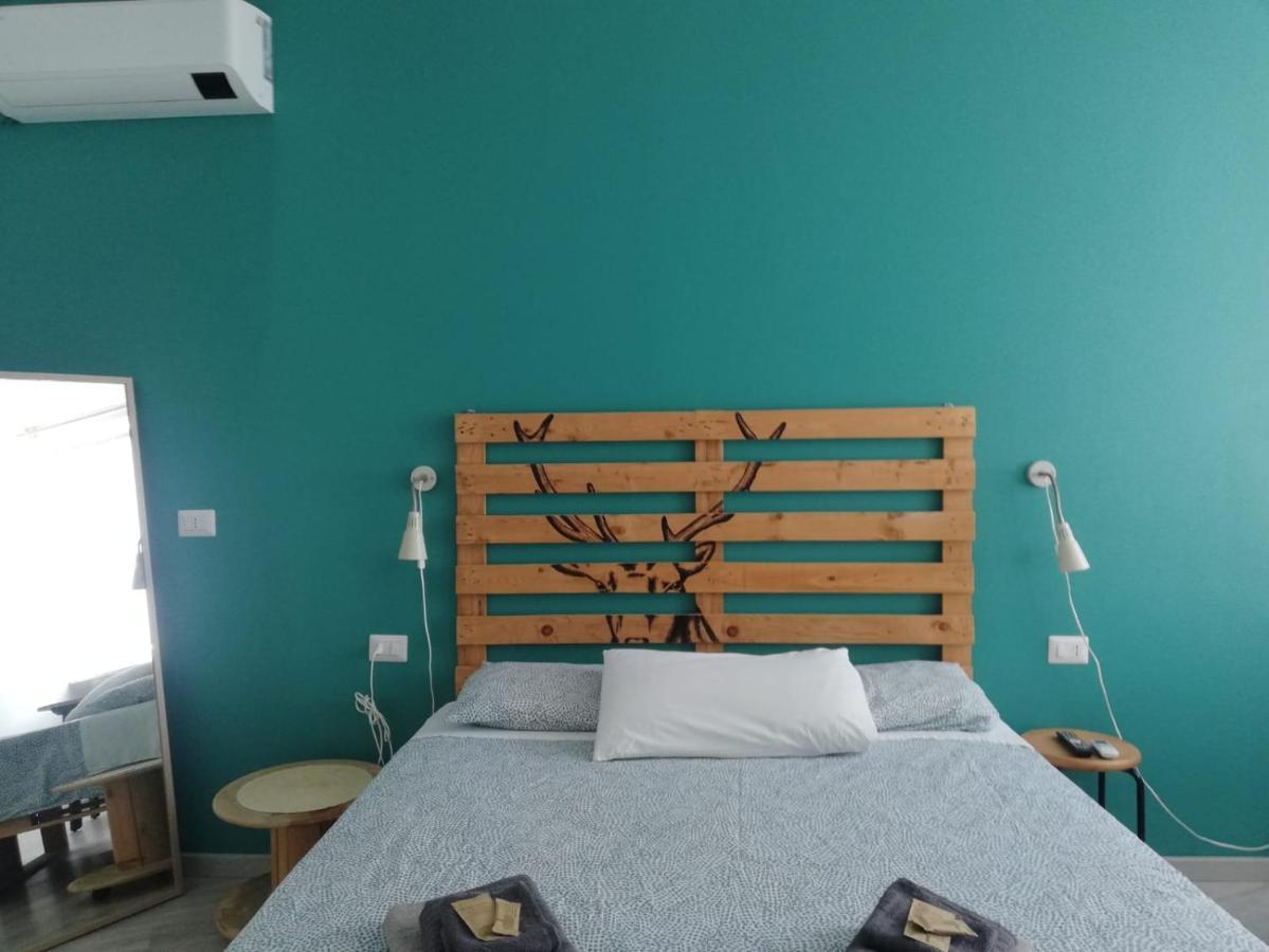 La Cordata Accommodation - Woodhouse Bike Hotel Чинизелло-Бальзамо Экстерьер фото