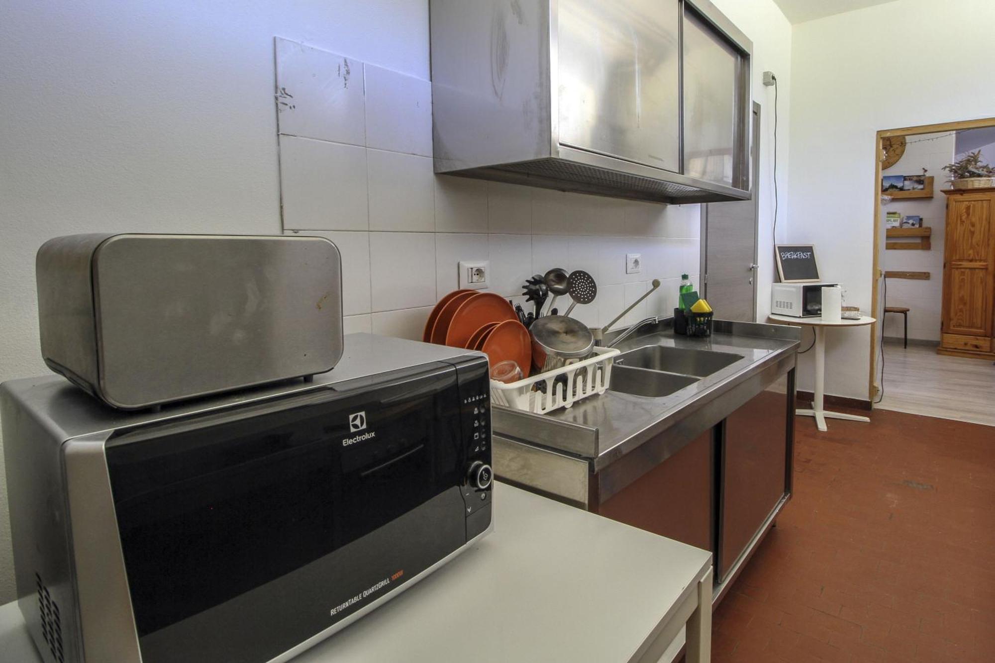 La Cordata Accommodation - Woodhouse Bike Hotel Чинизелло-Бальзамо Экстерьер фото